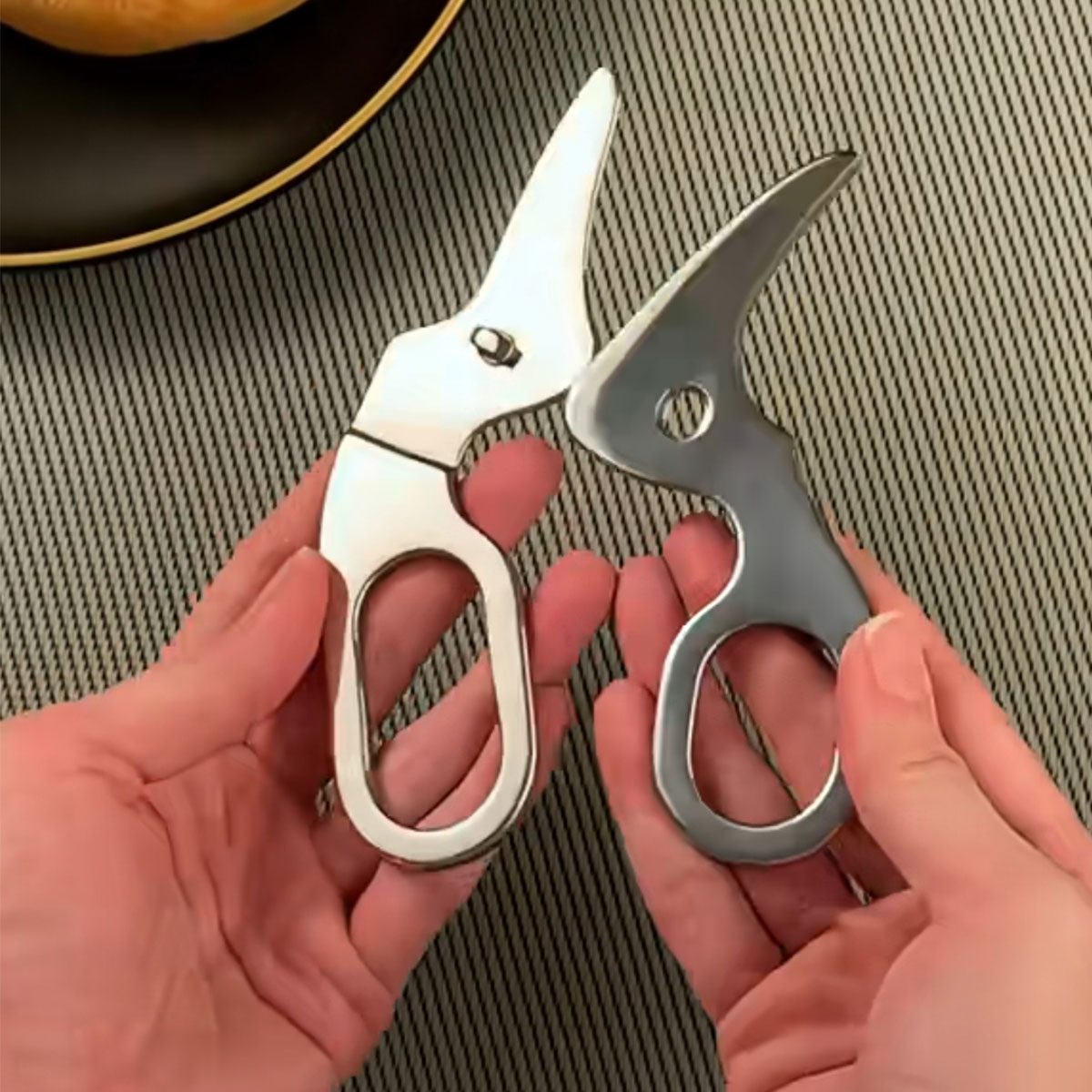 กรรไกรตัดอาหารเด็กเพื่อความปลอ - Baby Food Scissors บทวิจารณ์และราคา